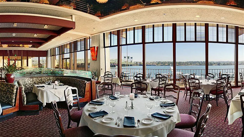 Holiday Inn Portland - Columbia Riverfront By Ihg