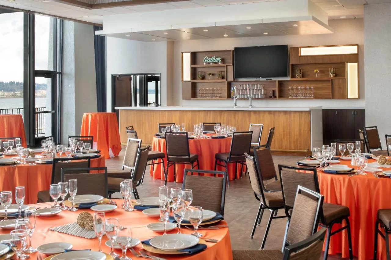 Holiday Inn Portland - Columbia Riverfront By Ihg