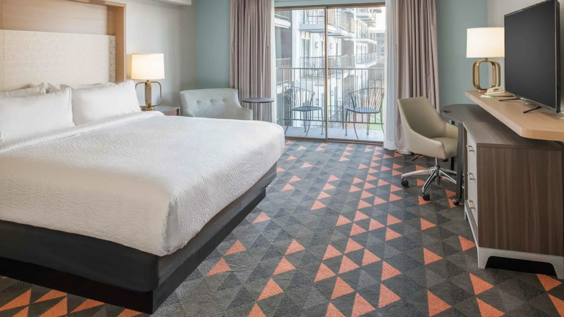 Holiday Inn Portland - Columbia Riverfront By Ihg Hotel