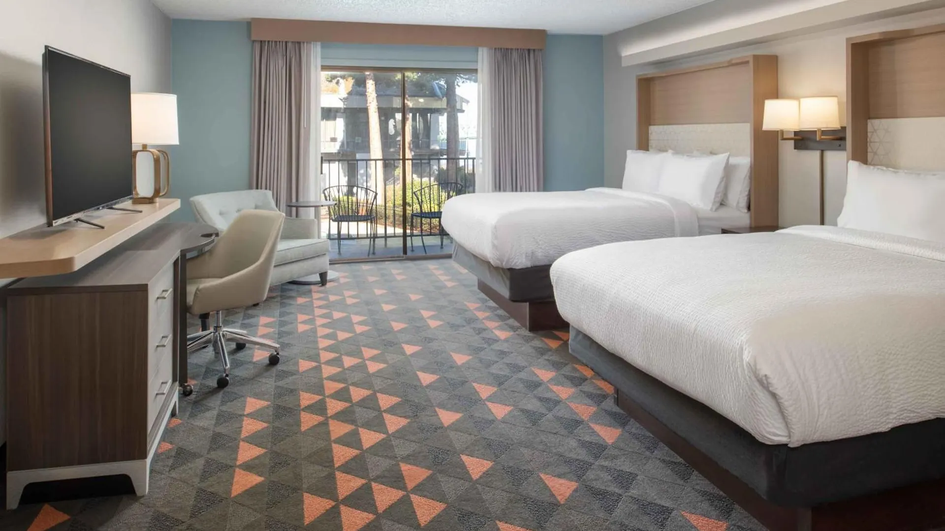 Holiday Inn Portland - Columbia Riverfront By Ihg 3*,