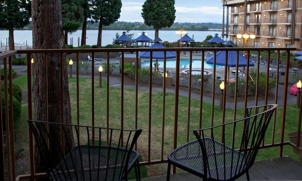 Holiday Inn Portland - Columbia Riverfront By Ihg 3*,  United States